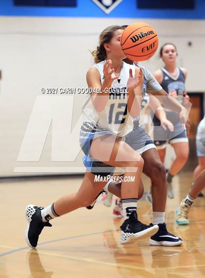 Thumbnail 3 in JV: South Lenoir @ Swansboro photogallery.