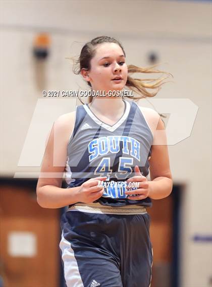 Thumbnail 1 in JV: South Lenoir @ Swansboro photogallery.