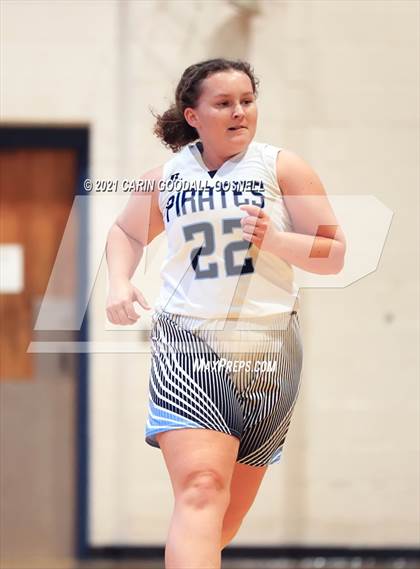 Thumbnail 2 in JV: South Lenoir @ Swansboro photogallery.