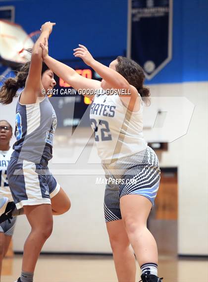 Thumbnail 2 in JV: South Lenoir @ Swansboro photogallery.