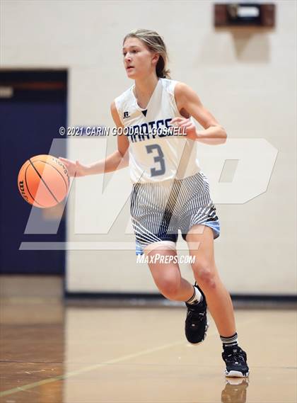 Thumbnail 1 in JV: South Lenoir @ Swansboro photogallery.