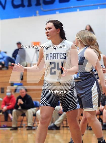 Thumbnail 2 in JV: South Lenoir @ Swansboro photogallery.