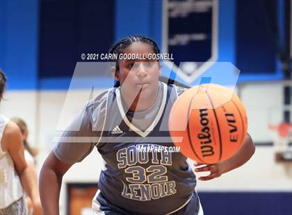Thumbnail 1 in JV: South Lenoir @ Swansboro photogallery.
