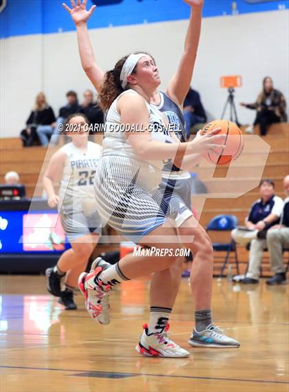 Thumbnail 1 in JV: South Lenoir @ Swansboro photogallery.