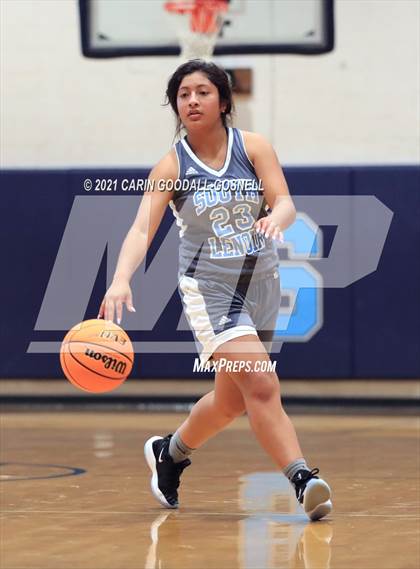 Thumbnail 2 in JV: South Lenoir @ Swansboro photogallery.