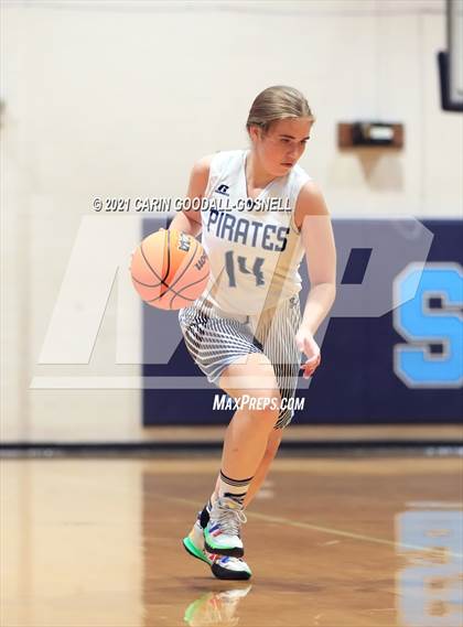 Thumbnail 2 in JV: South Lenoir @ Swansboro photogallery.