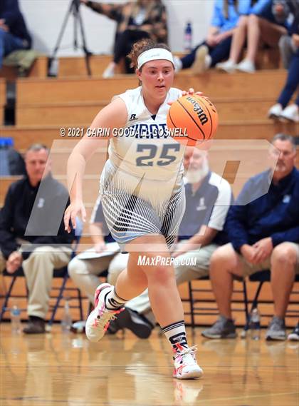 Thumbnail 2 in JV: South Lenoir @ Swansboro photogallery.