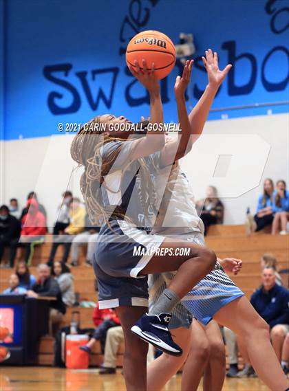 Thumbnail 2 in JV: South Lenoir @ Swansboro photogallery.