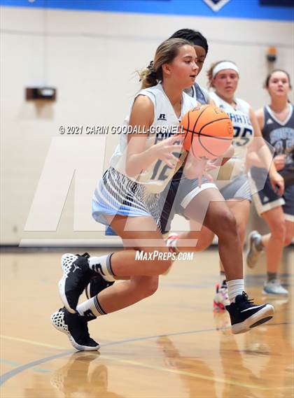 Thumbnail 2 in JV: South Lenoir @ Swansboro photogallery.