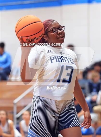 Thumbnail 1 in JV: South Lenoir @ Swansboro photogallery.
