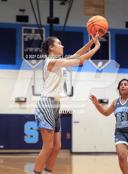 Thumbnail 2 in JV: South Lenoir @ Swansboro photogallery.