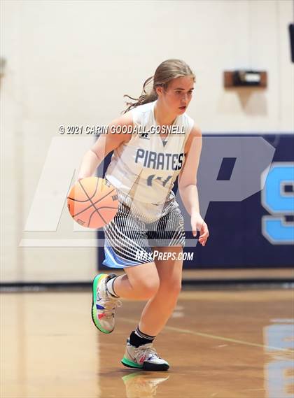 Thumbnail 1 in JV: South Lenoir @ Swansboro photogallery.