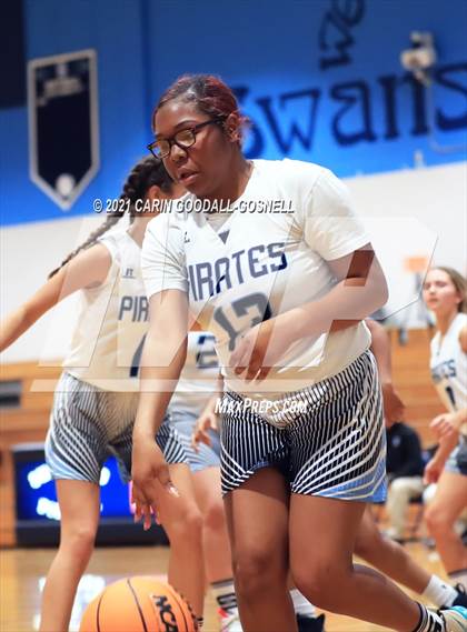 Thumbnail 1 in JV: South Lenoir @ Swansboro photogallery.
