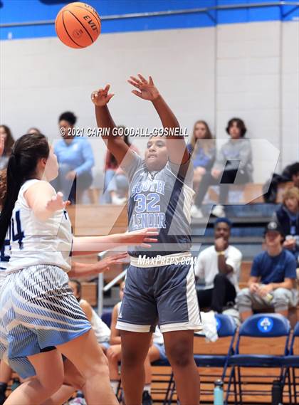 Thumbnail 1 in JV: South Lenoir @ Swansboro photogallery.