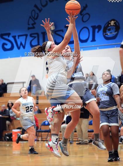 Thumbnail 1 in JV: South Lenoir @ Swansboro photogallery.