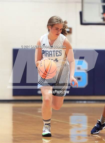 Thumbnail 1 in JV: South Lenoir @ Swansboro photogallery.