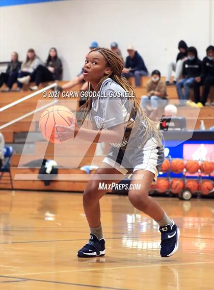Thumbnail 1 in JV: South Lenoir @ Swansboro photogallery.