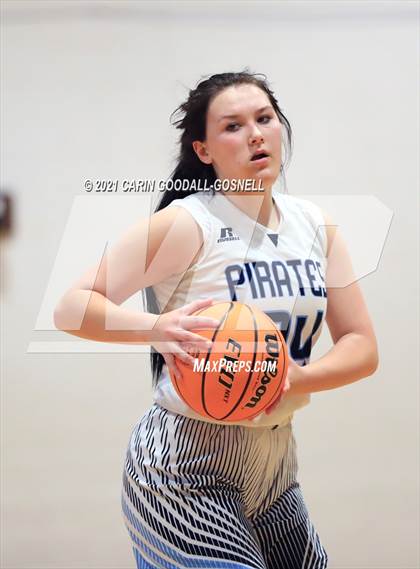 Thumbnail 1 in JV: South Lenoir @ Swansboro photogallery.