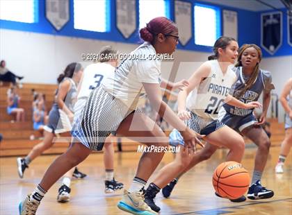 Thumbnail 1 in JV: South Lenoir @ Swansboro photogallery.