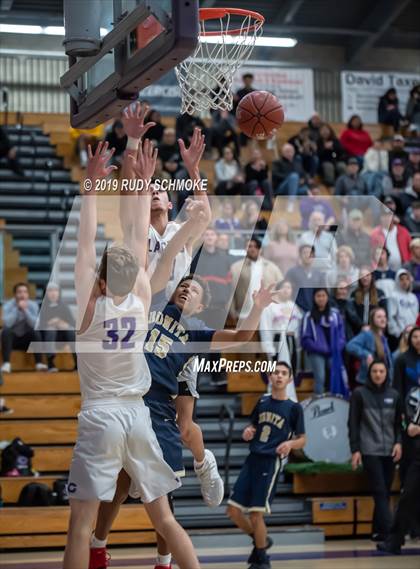 Thumbnail 2 in Bonita Vista @ Carlsbad (CIF SDS D1 Semifinal) photogallery.