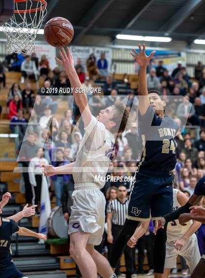Thumbnail 3 in Bonita Vista @ Carlsbad (CIF SDS D1 Semifinal) photogallery.
