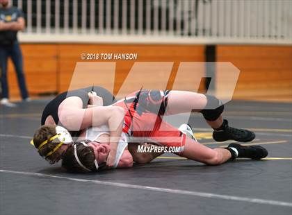 Thumbnail 3 in Centaurus vs Thompson Valley photogallery.