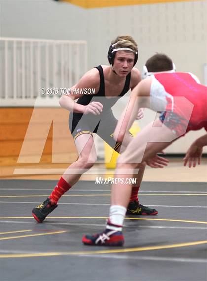 Thumbnail 2 in Centaurus vs Thompson Valley photogallery.
