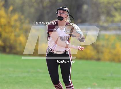 Thumbnail 1 in Gettysburg @ Lower Dauphin photogallery.