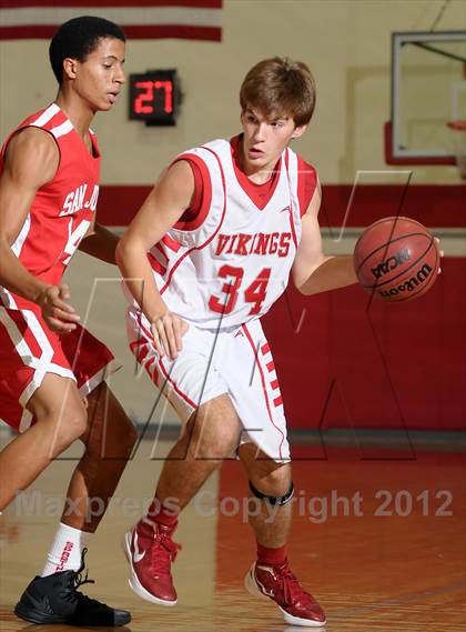 Thumbnail 3 in San Juan vs. Victory Christian (Viking Classic) photogallery.
