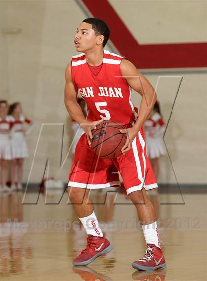 Thumbnail 2 in San Juan vs. Victory Christian (Viking Classic) photogallery.
