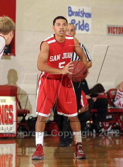 Thumbnail 1 in San Juan vs. Victory Christian (Viking Classic) photogallery.