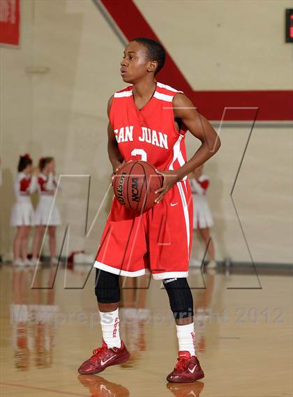 Thumbnail 3 in San Juan vs. Victory Christian (Viking Classic) photogallery.