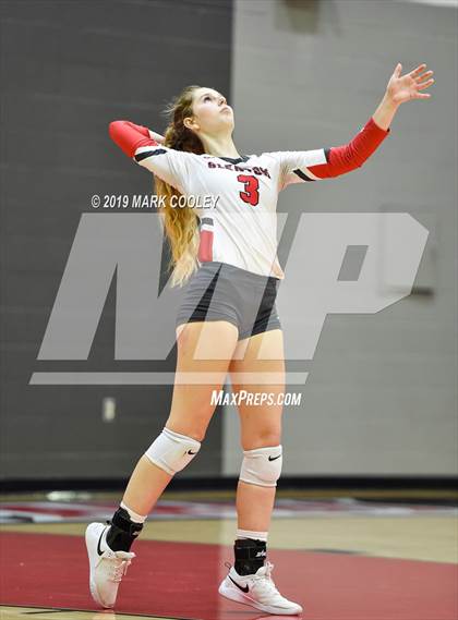 Thumbnail 1 in Glen Rose @ Lorena photogallery.