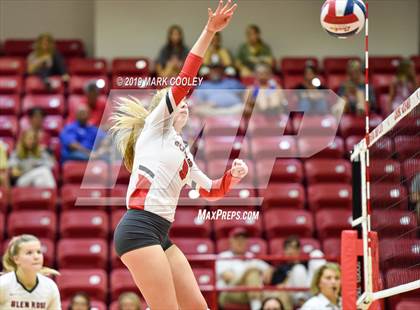 Thumbnail 2 in Glen Rose @ Lorena photogallery.