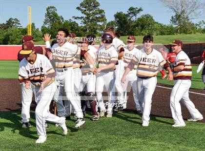 Thumbnail 2 in Deer Park vs Fort Bend Travis (UIL 6A Region 1 & 3 Final) photogallery.