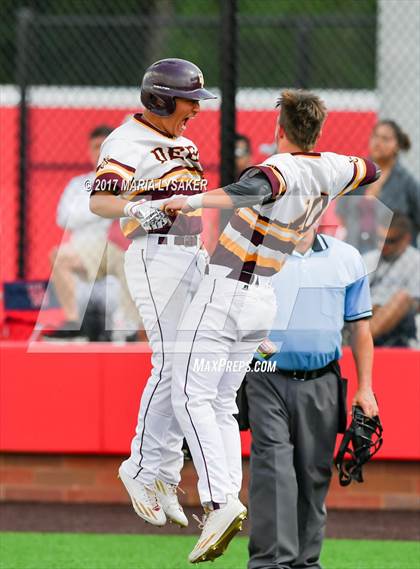 Thumbnail 1 in Deer Park vs Fort Bend Travis (UIL 6A Region 1 & 3 Final) photogallery.