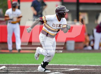 Thumbnail 1 in Deer Park vs Fort Bend Travis (UIL 6A Region 1 & 3 Final) photogallery.