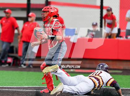 Thumbnail 2 in Deer Park vs Fort Bend Travis (UIL 6A Region 1 & 3 Final) photogallery.