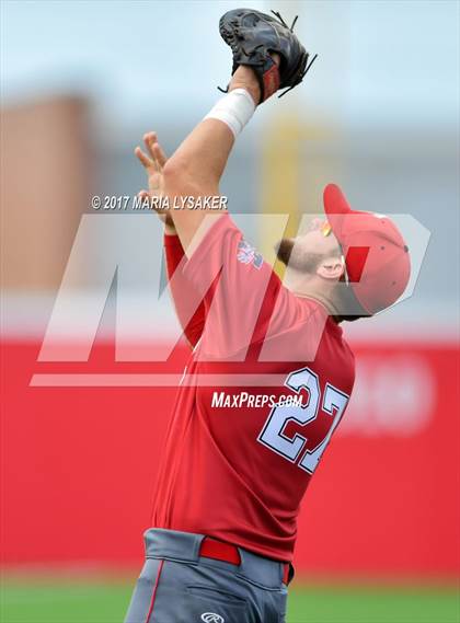 Thumbnail 2 in Deer Park vs Fort Bend Travis (UIL 6A Region 1 & 3 Final) photogallery.