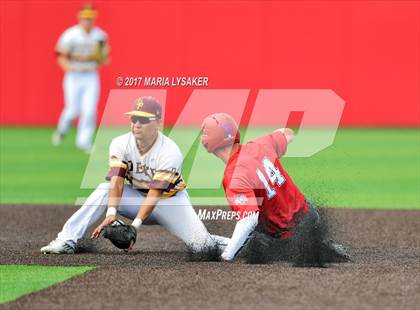 Thumbnail 1 in Deer Park vs Fort Bend Travis (UIL 6A Region 1 & 3 Final) photogallery.