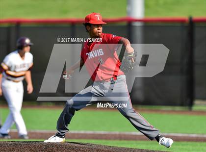 Thumbnail 3 in Deer Park vs Fort Bend Travis (UIL 6A Region 1 & 3 Final) photogallery.