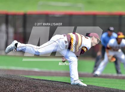 Thumbnail 3 in Deer Park vs Fort Bend Travis (UIL 6A Region 1 & 3 Final) photogallery.