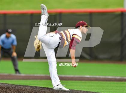 Thumbnail 3 in Deer Park vs Fort Bend Travis (UIL 6A Region 1 & 3 Final) photogallery.