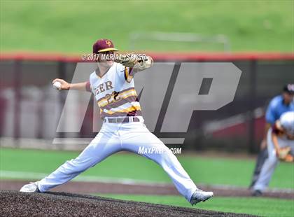 Thumbnail 3 in Deer Park vs Fort Bend Travis (UIL 6A Region 1 & 3 Final) photogallery.