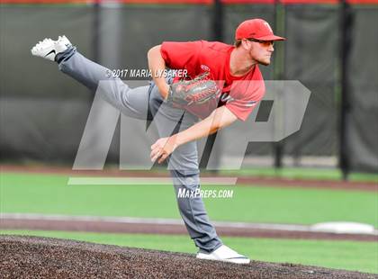 Thumbnail 3 in Deer Park vs Fort Bend Travis (UIL 6A Region 1 & 3 Final) photogallery.