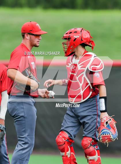 Thumbnail 2 in Deer Park vs Fort Bend Travis (UIL 6A Region 1 & 3 Final) photogallery.