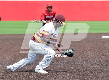 Thumbnail 3 in Deer Park vs Fort Bend Travis (UIL 6A Region 1 & 3 Final) photogallery.