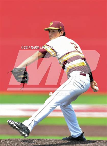 Thumbnail 3 in Deer Park vs Fort Bend Travis (UIL 6A Region 1 & 3 Final) photogallery.