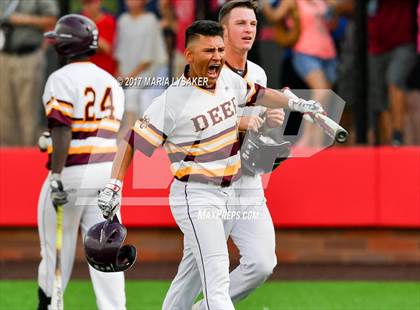 Thumbnail 3 in Deer Park vs Fort Bend Travis (UIL 6A Region 1 & 3 Final) photogallery.