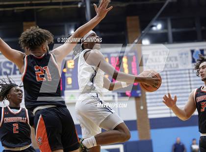 Thumbnail 3 in Edwardsville @ Belleville East photogallery.